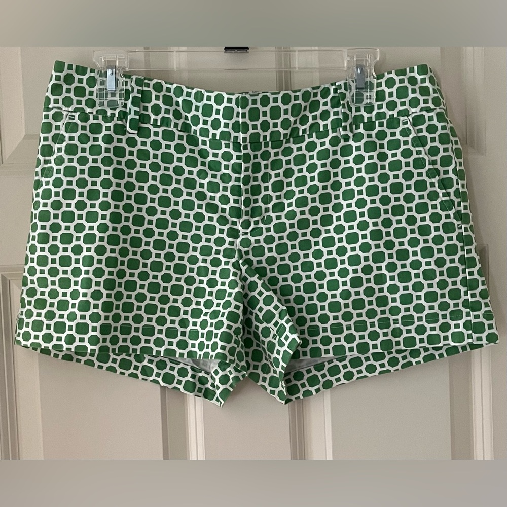 Banana Republic Ryan Fit green and white geometric shirts, size 8
